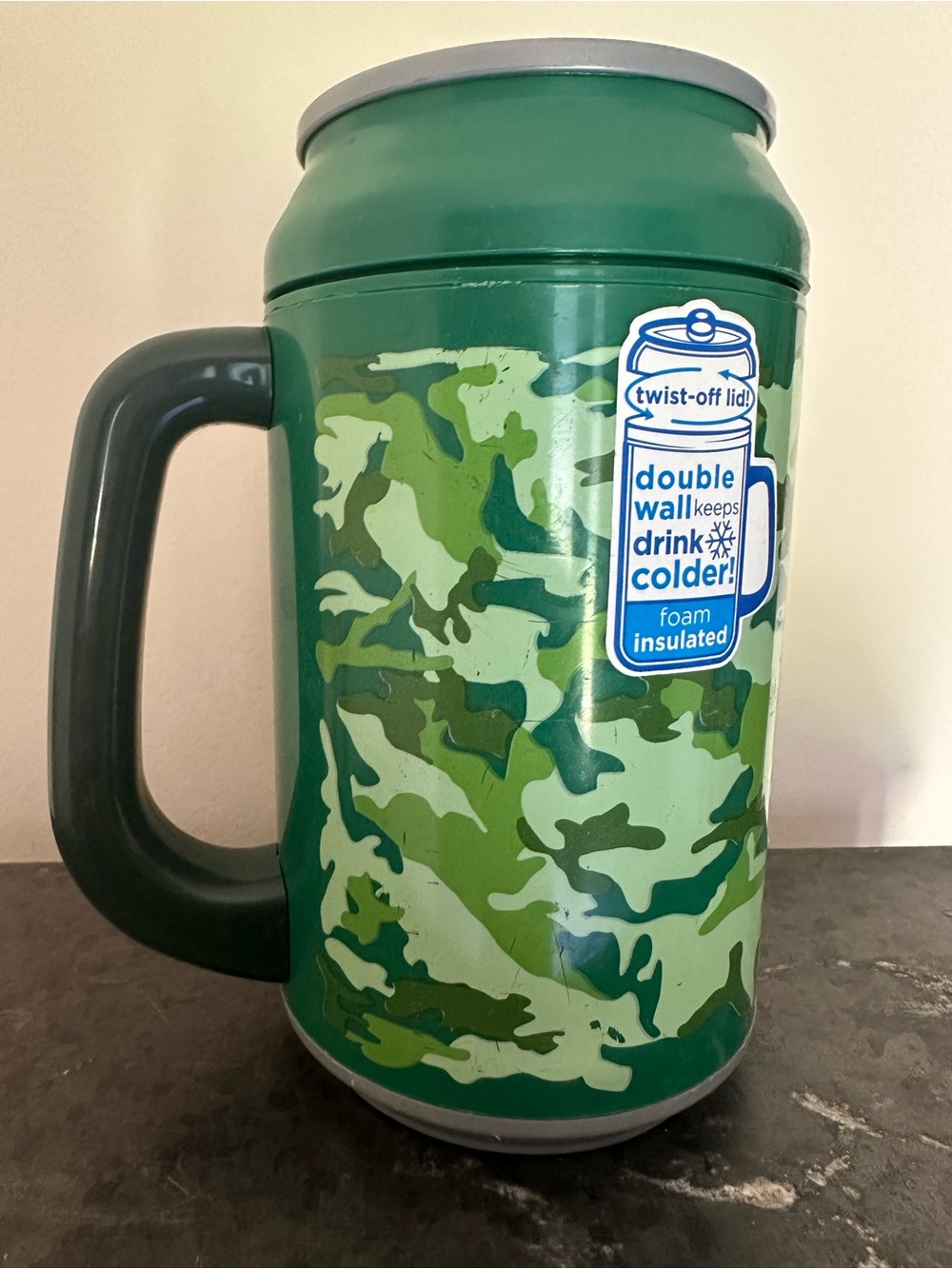 33 oz Cool Gear double wall foam insulated spill proof slide lid camouflage new